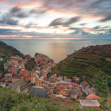 L'Attico GIALLO ORO di Giulia - Manarola Exterior foto