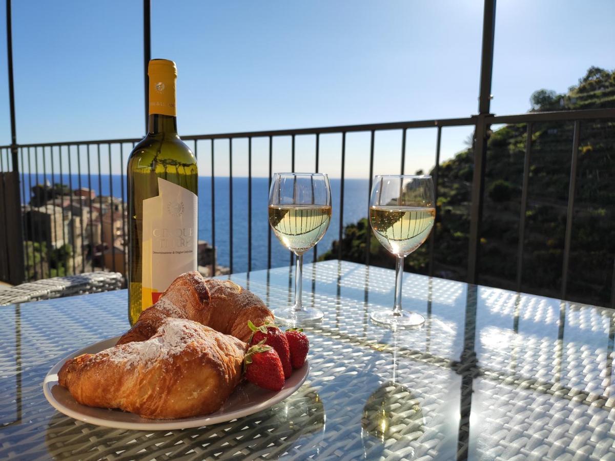 L'Attico GIALLO ORO di Giulia - Manarola Exterior foto