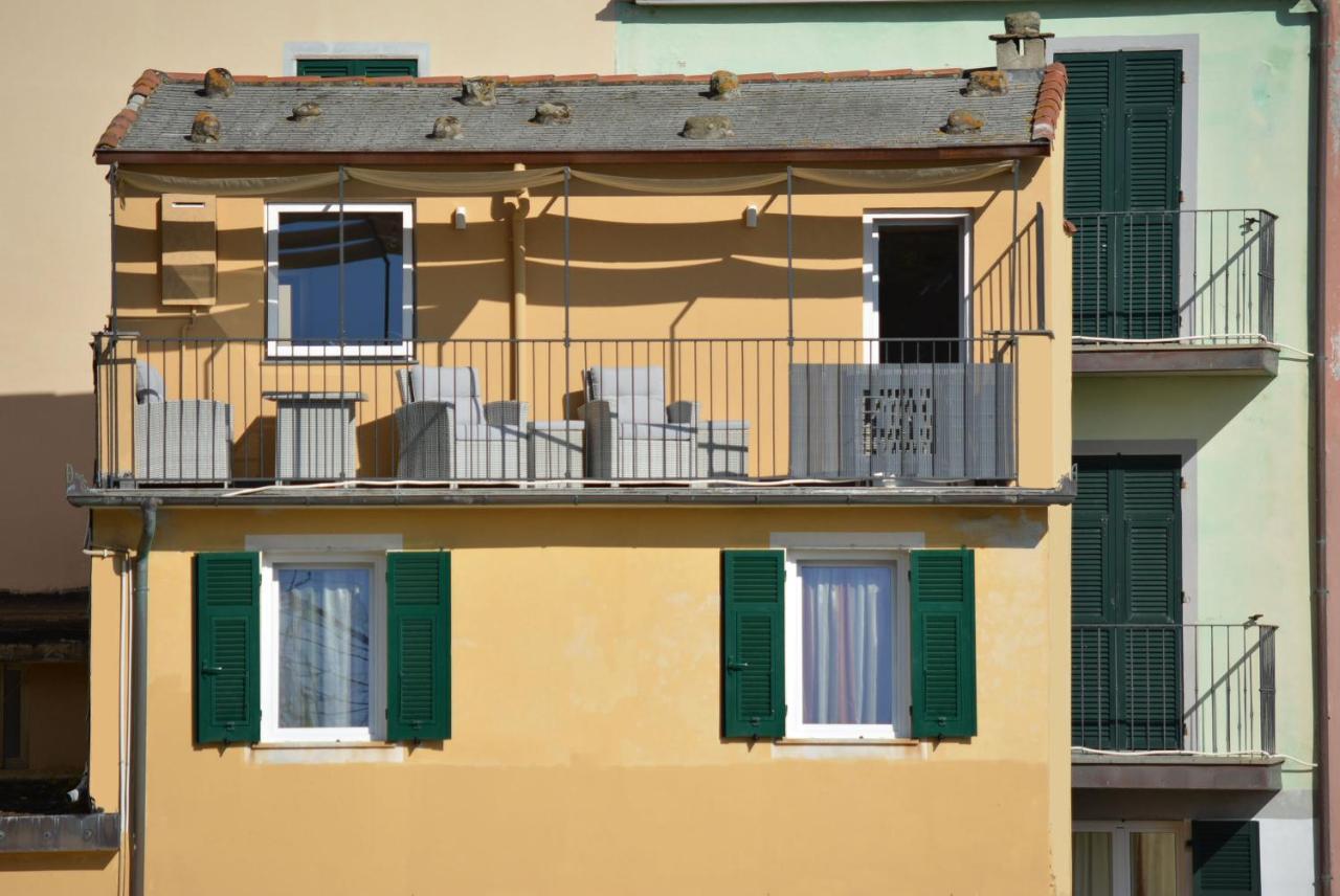 L'Attico GIALLO ORO di Giulia - Manarola Exterior foto